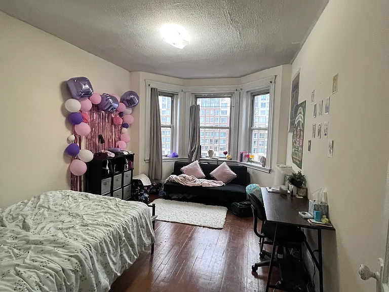 24 Peterborough St #11 — Photo 7