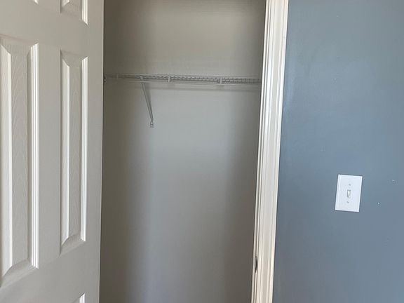 5th image of 4763 Elijah St