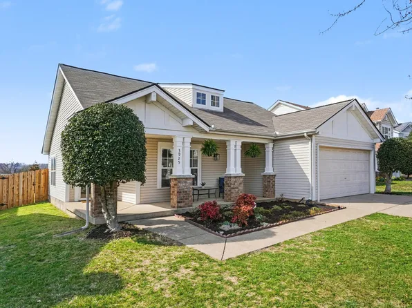 3925 Bridgeview Ln, Nashville, TN 37221