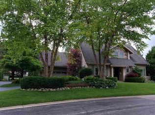 2892 Cotswold Cir, Rockford, IL 61114