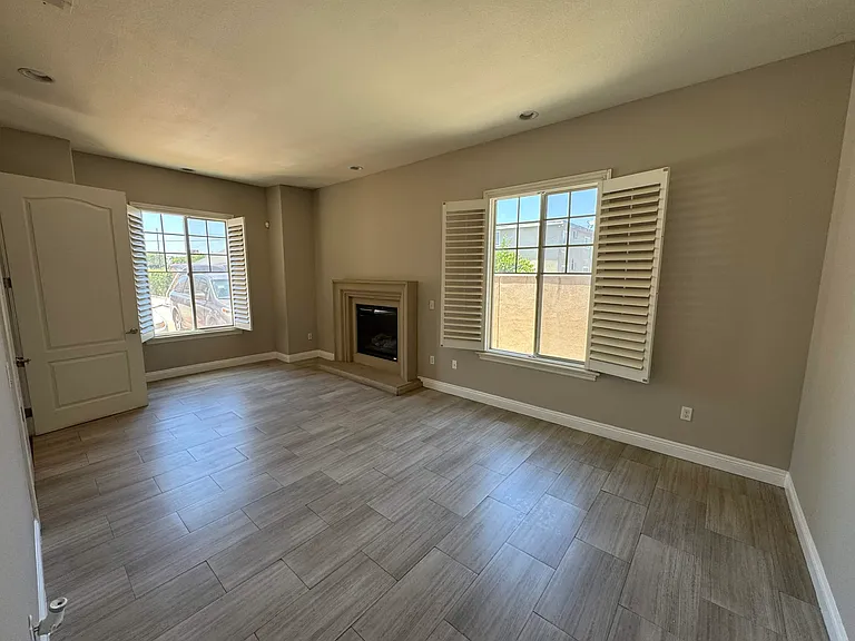 11659 Sitka St — Photo 2