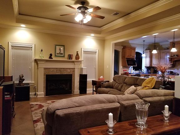 4th image of 5434 Plantation Dr