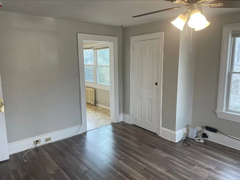 18 E Green St #C — Photo 5