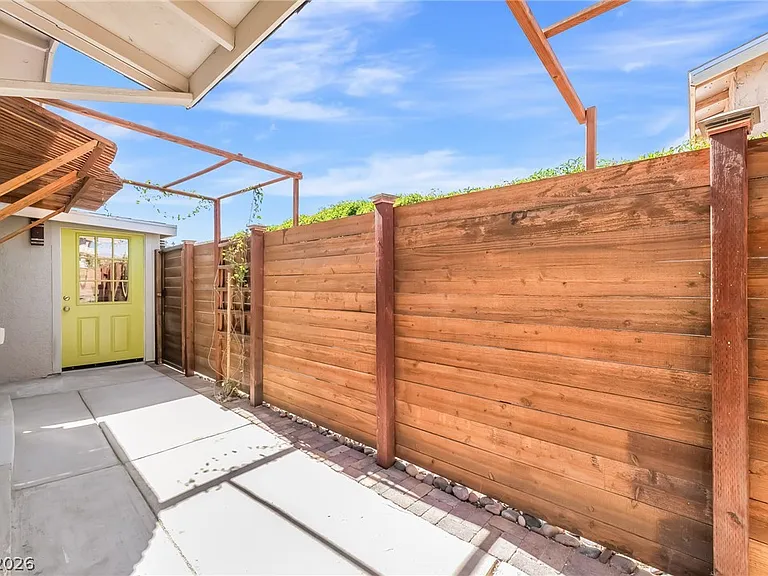 5149 Poncho Cir #1 — Photo 22