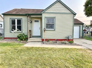 819 O Ave NW, Cedar Rapids, IA 52405
