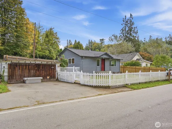 1534 Corbet Drive NW, Bremerton, WA 98312