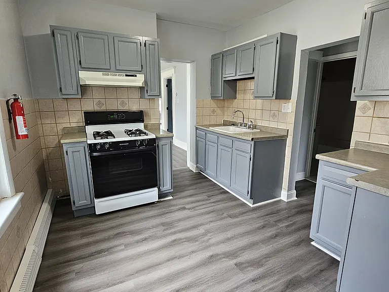 169 Johnson Ave #2-2-A2 — Photo 8
