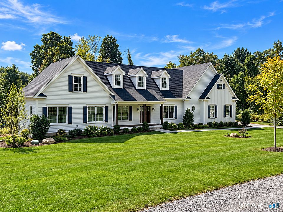 1st image of 767 Ridgebury Road
