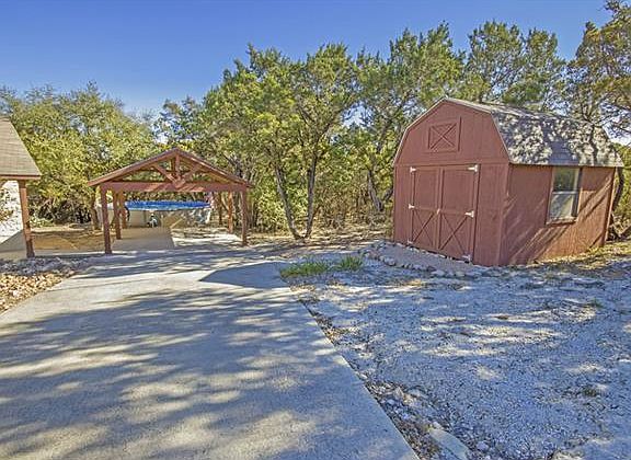 3rd image of 1371 Stallion Springs Dr