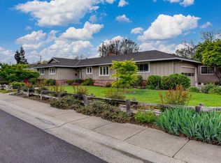 9524 Sara St, Elk Grove, CA 95624