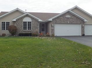 6943 Terra Trees Ct, Loves Park, IL 61111