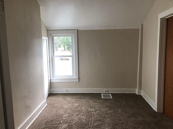 5th image of 709 Ann St APT C
