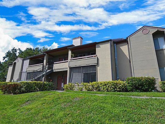 4th image of 10263 Gandy Blvd N APT 1909