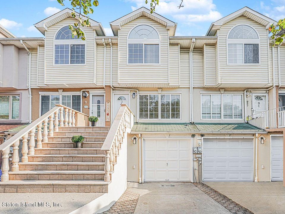 1st image of 33 Ludwig Ln