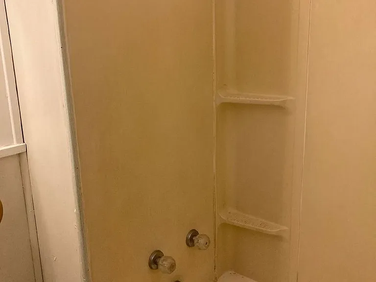 545 NE Oak St — Photo 14