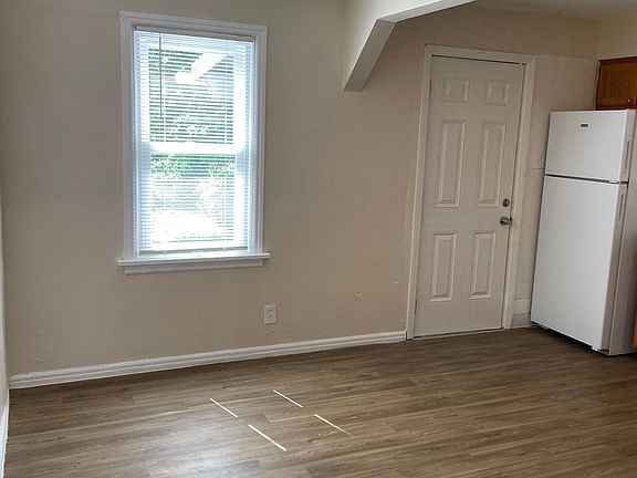5th image of 289 Atwater Ave