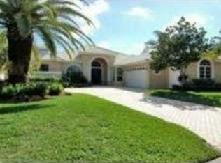 3223 SE Braemar Way, Port Saint Lucie, FL 34952