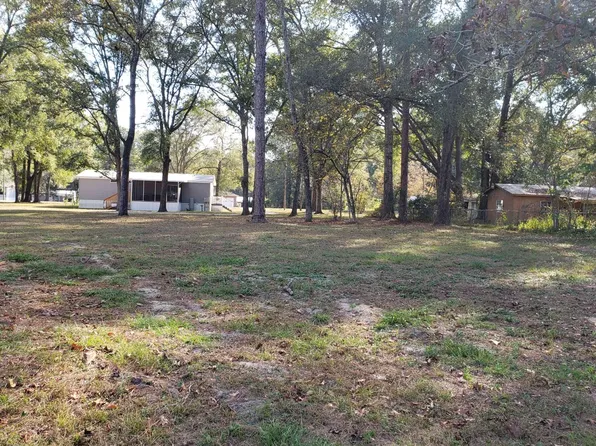 102nd Trl, Live Oak, FL 32060