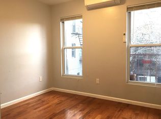 53 Ten Eyck St #2B, Brooklyn, NY 11206