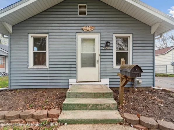 732 Fenton St, Lansing, MI 48910
