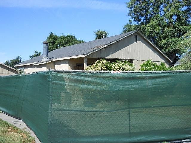 2nd image of 1719 Sierra Ln