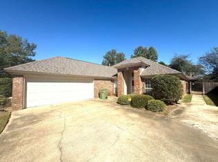 731 Ryefield Ct, Montgomery, AL 36117