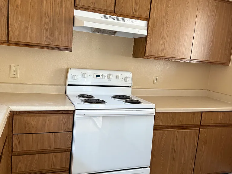 5223 W Myrtle Ave #106 — Photo 9