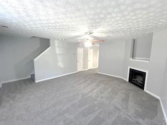 5th image of 5556 Pineridge Ct