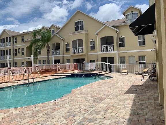 4th image of 5005 Sunridge Palms Dr #413