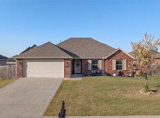 7308 Drury Ave, Springdale, AR 72762