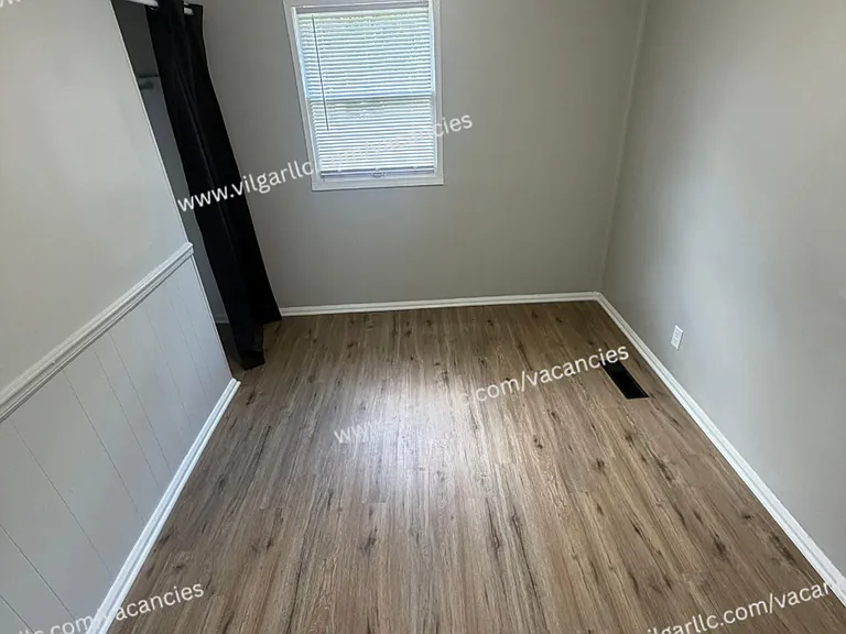4049 Tennessee St — Photo 11