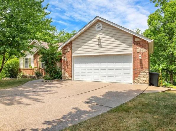 30 Primrose Ct, Warrenton, MO 63383