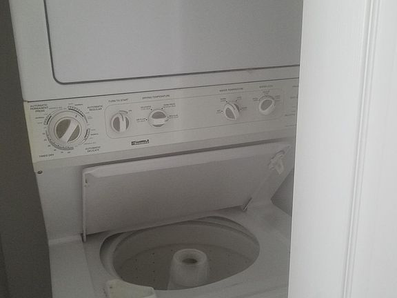 Stackable w/dryer