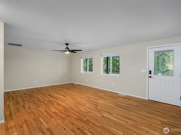 5th image of 6836 Old Olympic Hwy NW