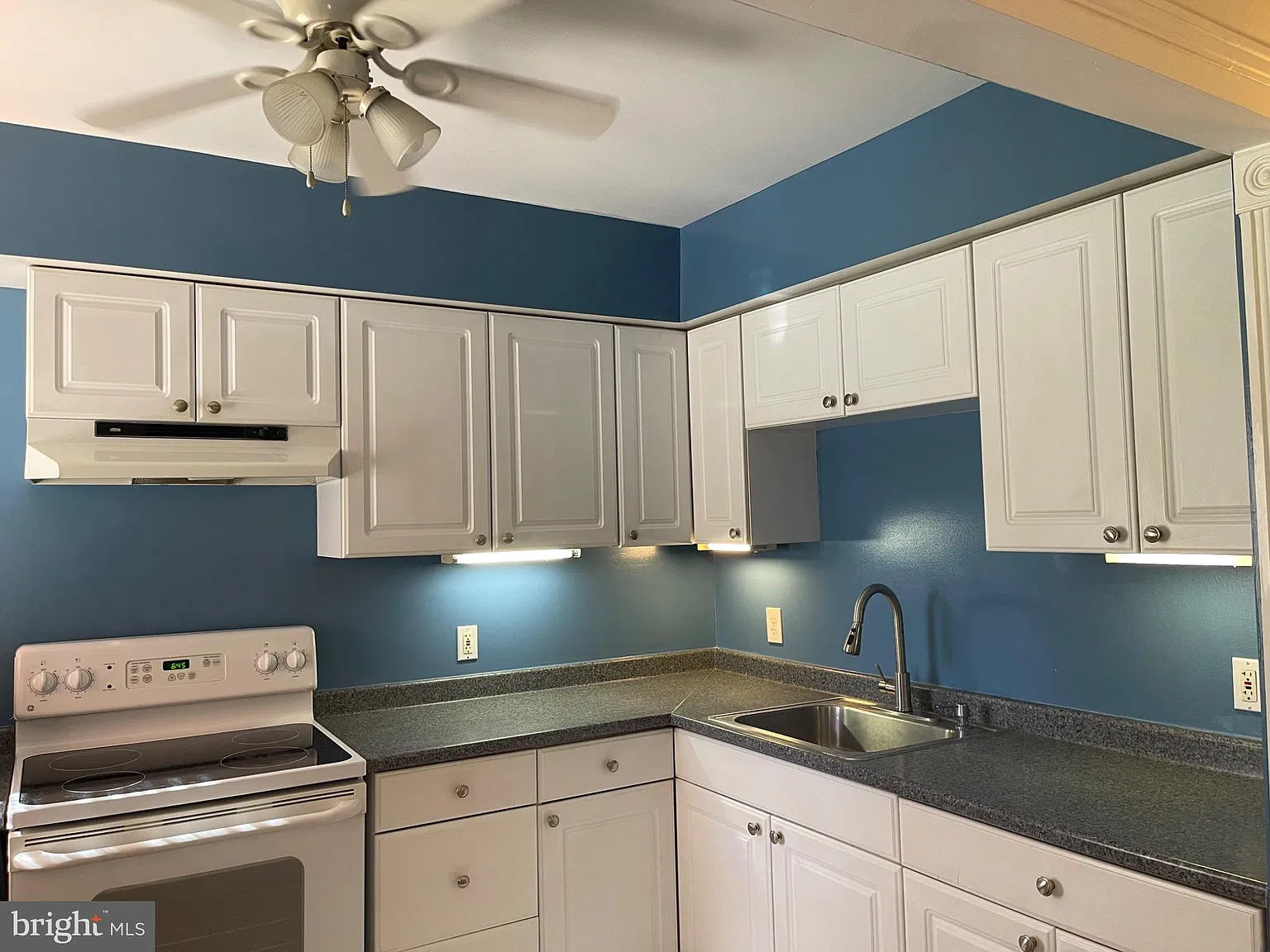 Skyland Estates — Photo 4