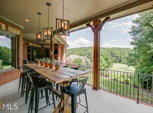 886 Basingstoke Ct, Suwanee, GA