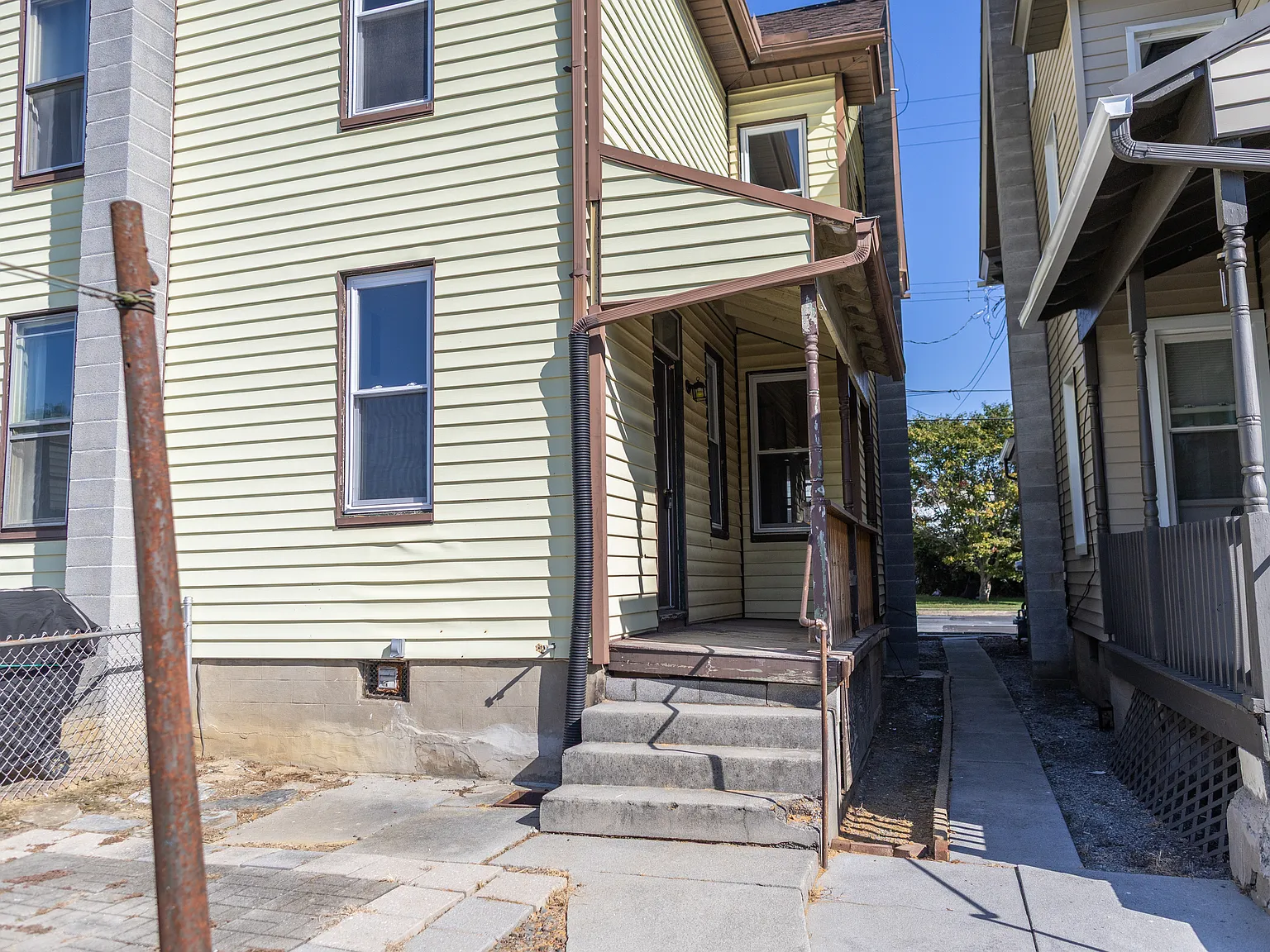 1 bed, 1064 sqft, $1,250 — Photo 2