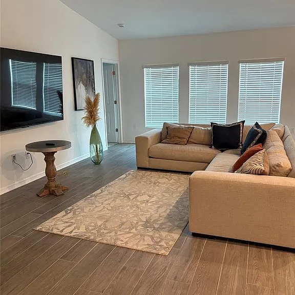 309 Singing Sands Cir — Photo 10