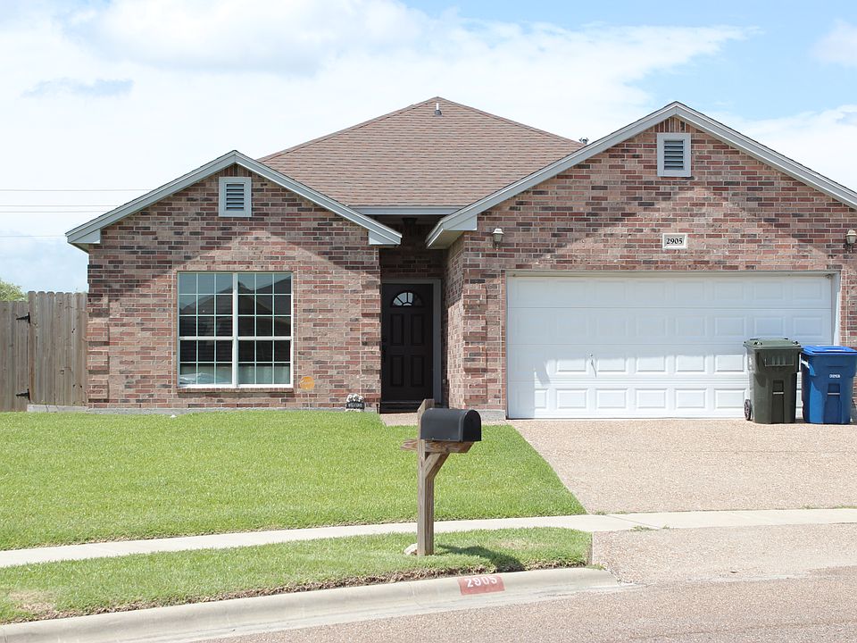 1st image of 2905 Dante Dr