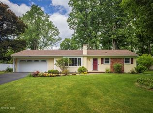 63 Harvest Rd, Fairport, NY 14450