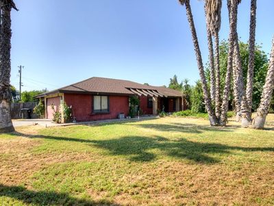 11775 Charlton Rd, Madera, CA, 93636