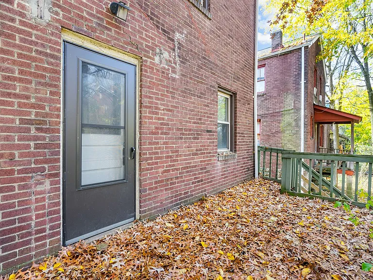 2043 Boggs Ave — Photo 18