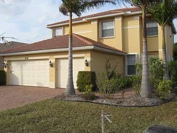 2nd image of 1979 Grey Falcon Cir SW