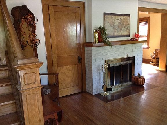 4th image of 2723 Sewell St