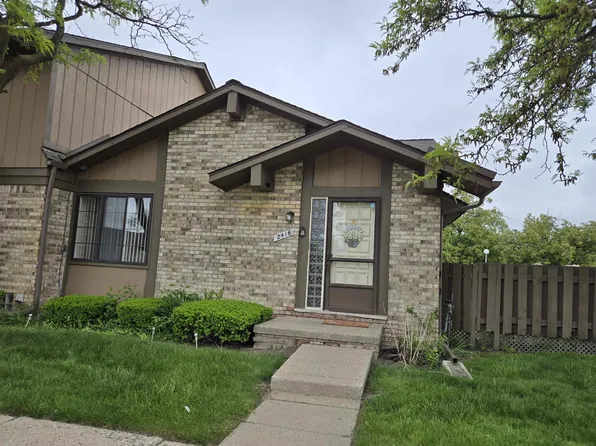 2416 Cardigan Ct, Warren, MI 48091