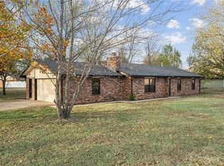 2221 Samuel Pl, Independence, KS 67301