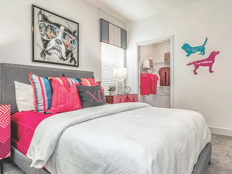 Venice Isles Luxury Apartments — Photo 16