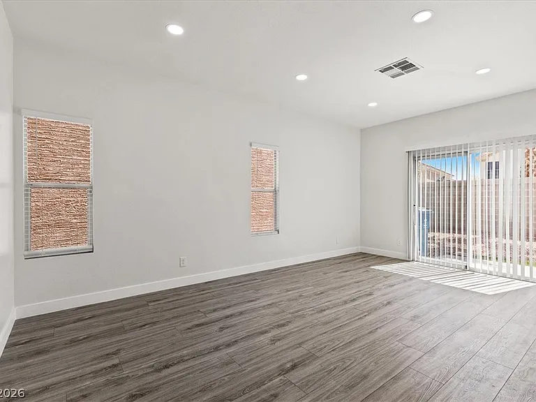 1412 Beaver Spring St — Photo 4