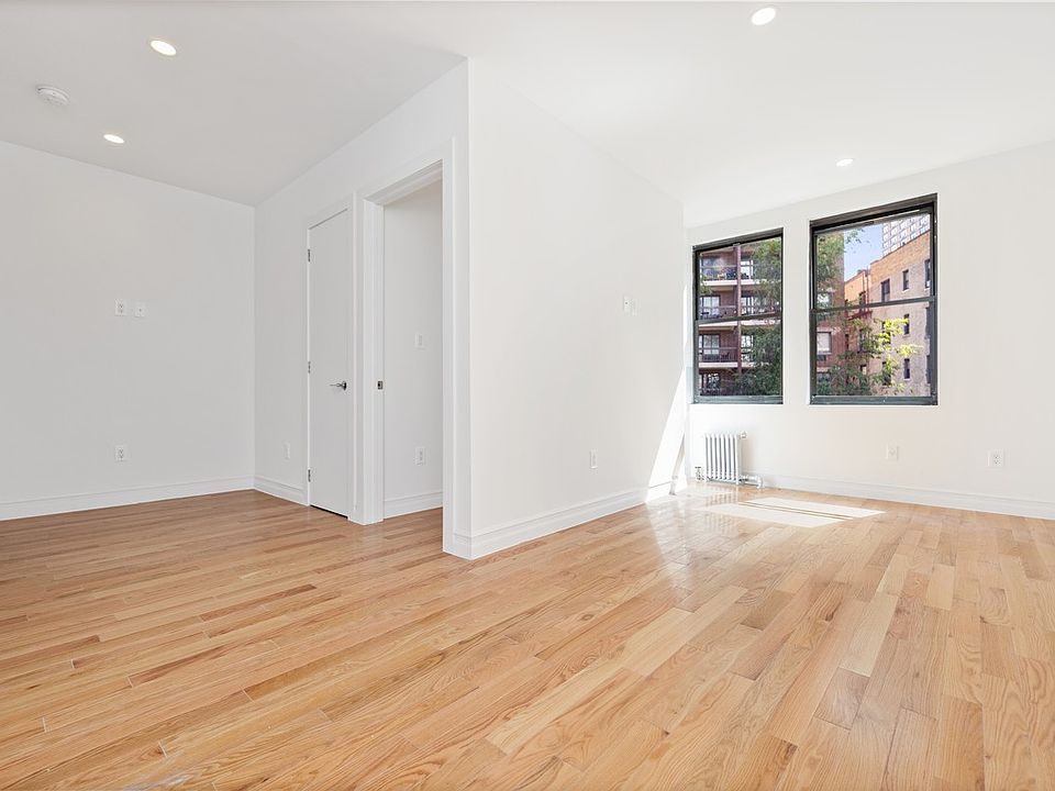 1st image of 210 E 31st St APT 2