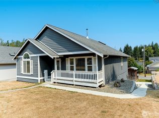 1811 W 12th St, Port Angeles, WA